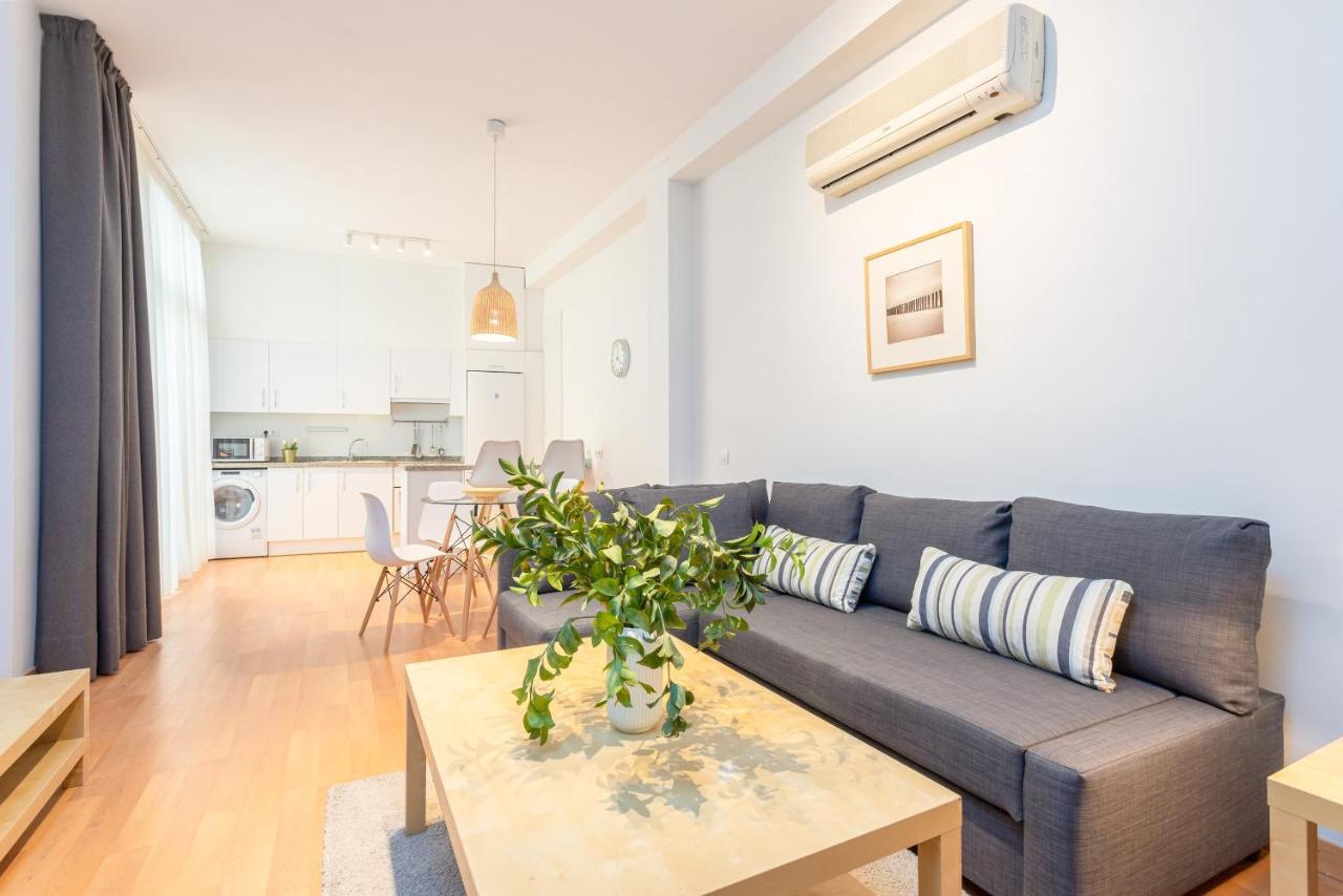 Apartamento Souviron Малага Екстериор снимка