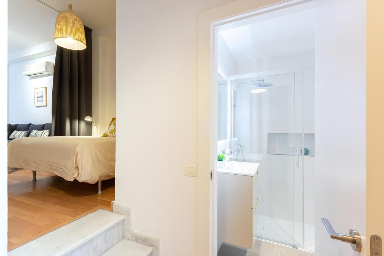 Apartamento Souviron Малага Екстериор снимка
