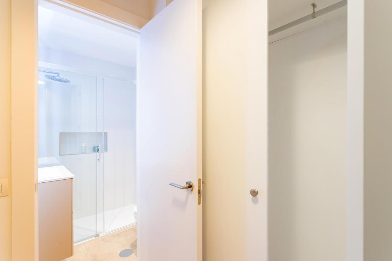 Apartamento Souviron Малага Екстериор снимка